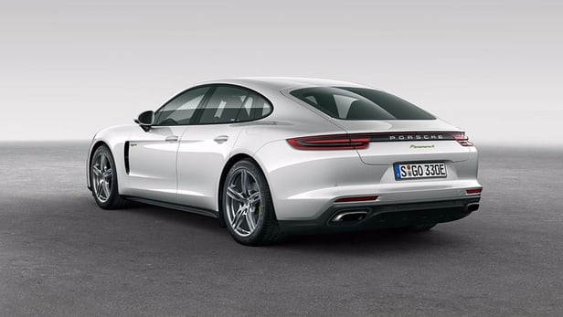 Гибридный Porsche Panamera 4 E-Hybrid получит 462-сильную установку