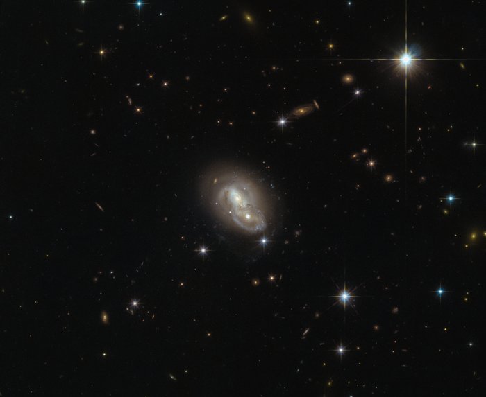 Ученые зафиксировали необычное поведение галактик