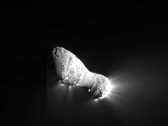 Комета Хартли 2 Вблизи