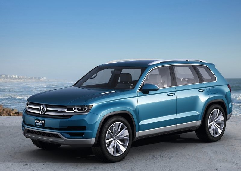 В Детройте публику удивил Volkswagen Cross Blue