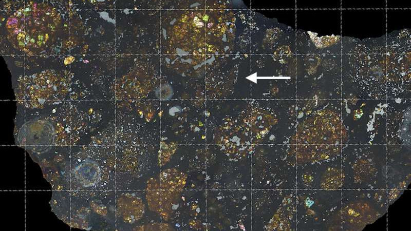Фрагмент кометы найден внутри метеорита