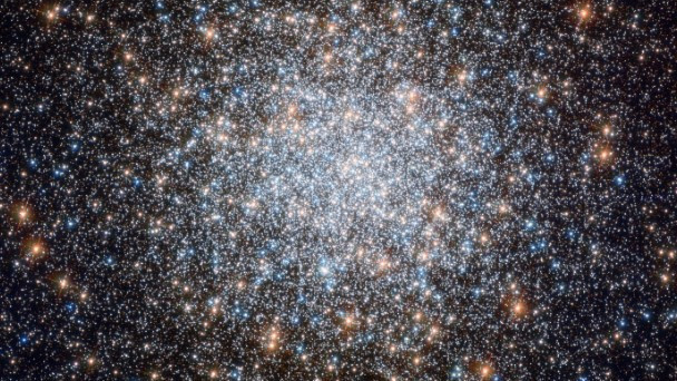 Потрясающее изображение Messier 3 от Hubble