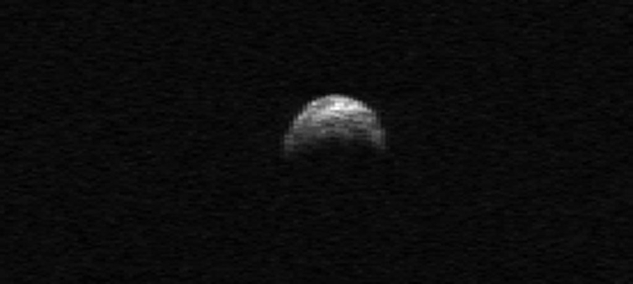 Астероид пролетит между Луной и Землей 9 ноября