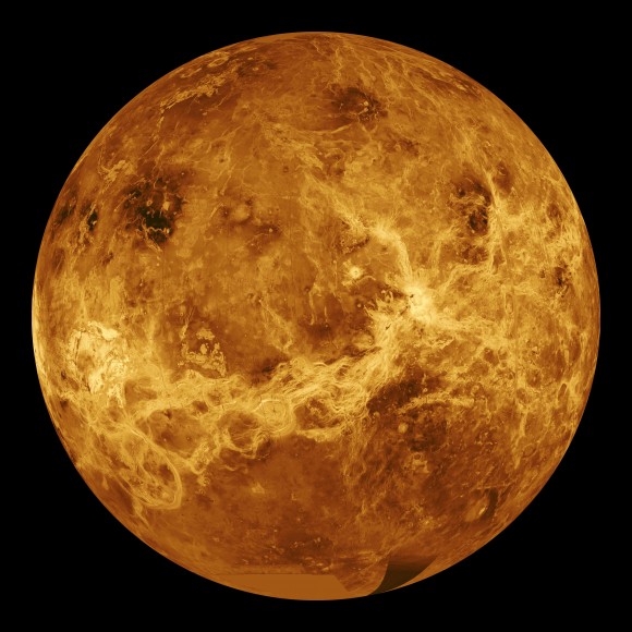 Японский аппарат попытается снова выйти на орбиту Венеры