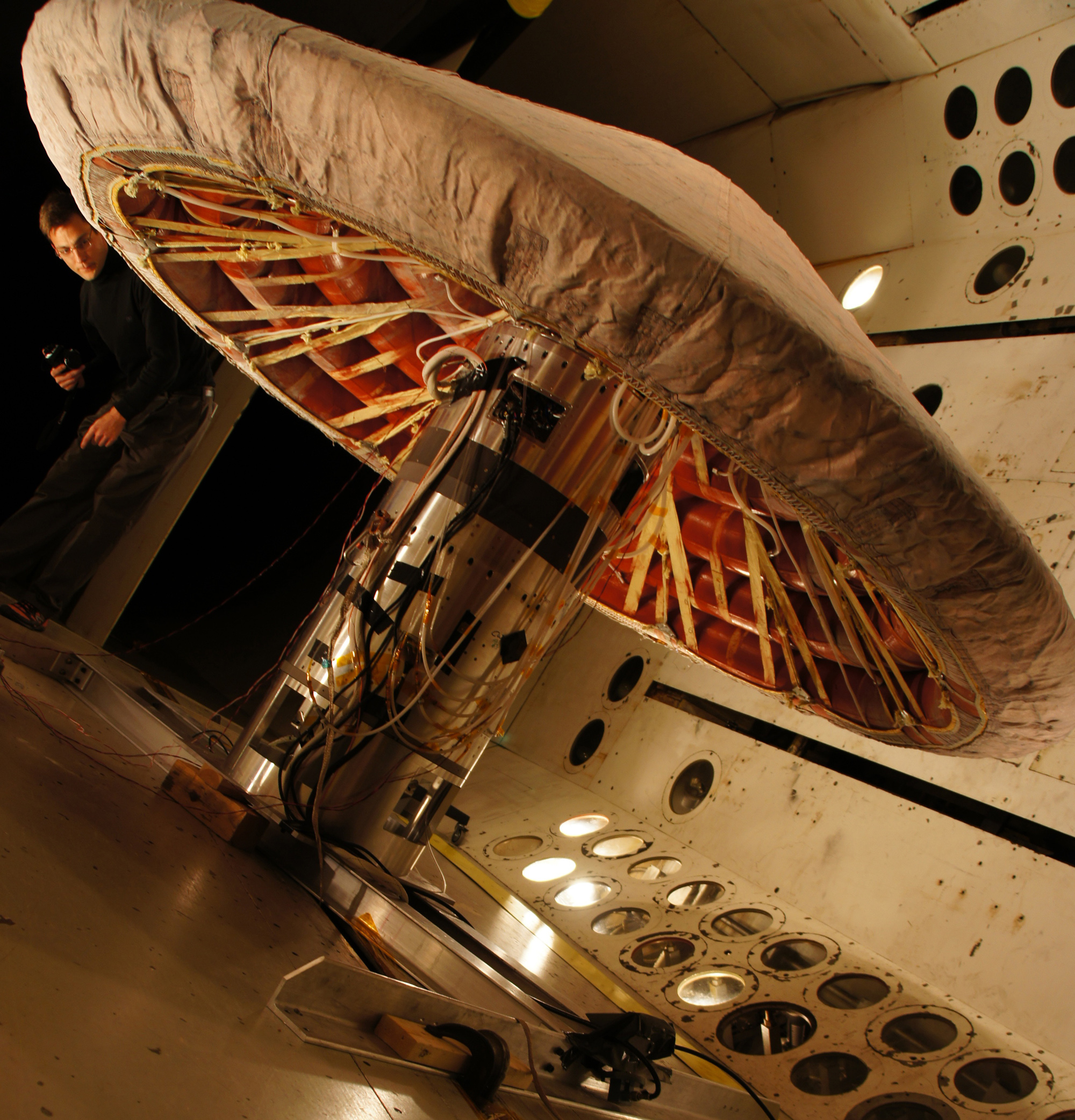Готовятся испытания надувного теплостойкого щита для космических аппаратов