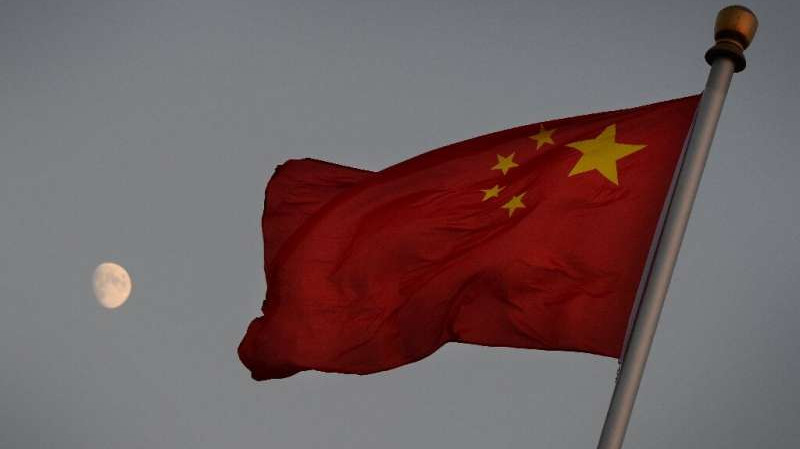 Китай провел первый морской запуск космической ракеты