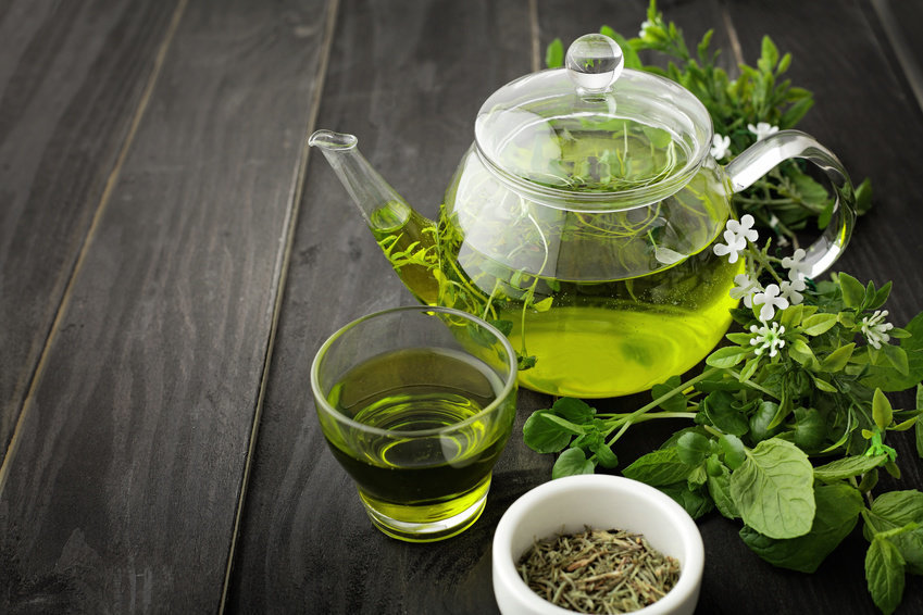 Зеленый чай не даст набрать вес и поддержит вашу память