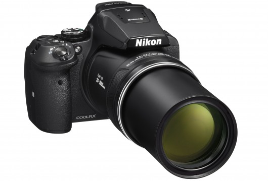 83-кратное увеличение от Nikon