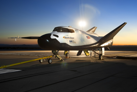 КА "Dream Chaser" будет представлен на выставке в Калифорнии