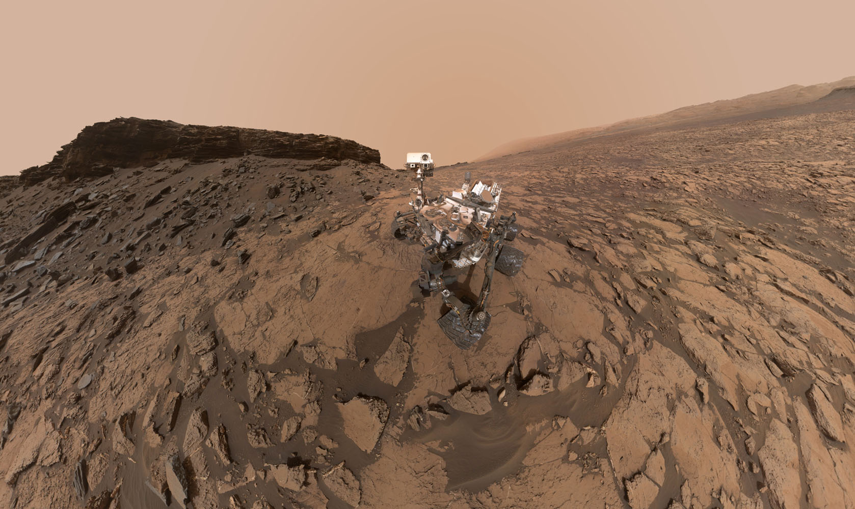 Свежий автопортрет Curiosity