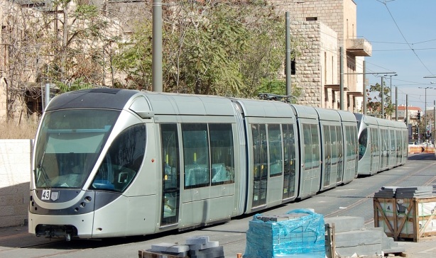 Иерусалимский Light Railway, наконец-то, запущен