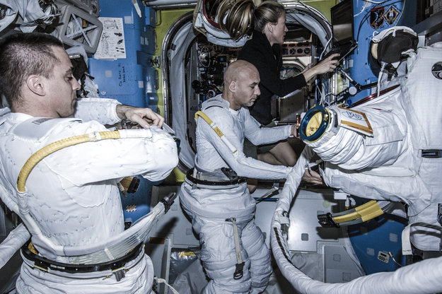 Сегодня космонавты МКС выйдут в открытый космос