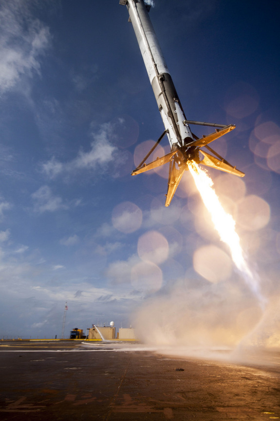SpaceX не оставляет попытки посадки ракеты
