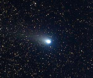 Астрономы обнаружили самую яркую комету этого десятилетия