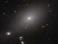 ESO 306-17 - галактический каннибал