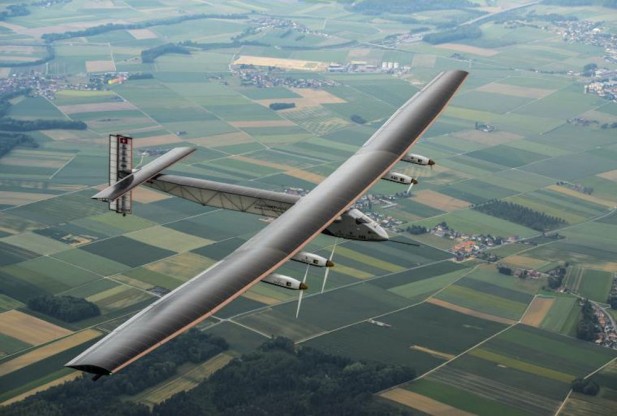 Новый Solar Impulse совершил свой первый полет