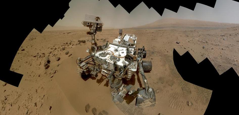 Бактерии отправились с марсоходом на Марс?