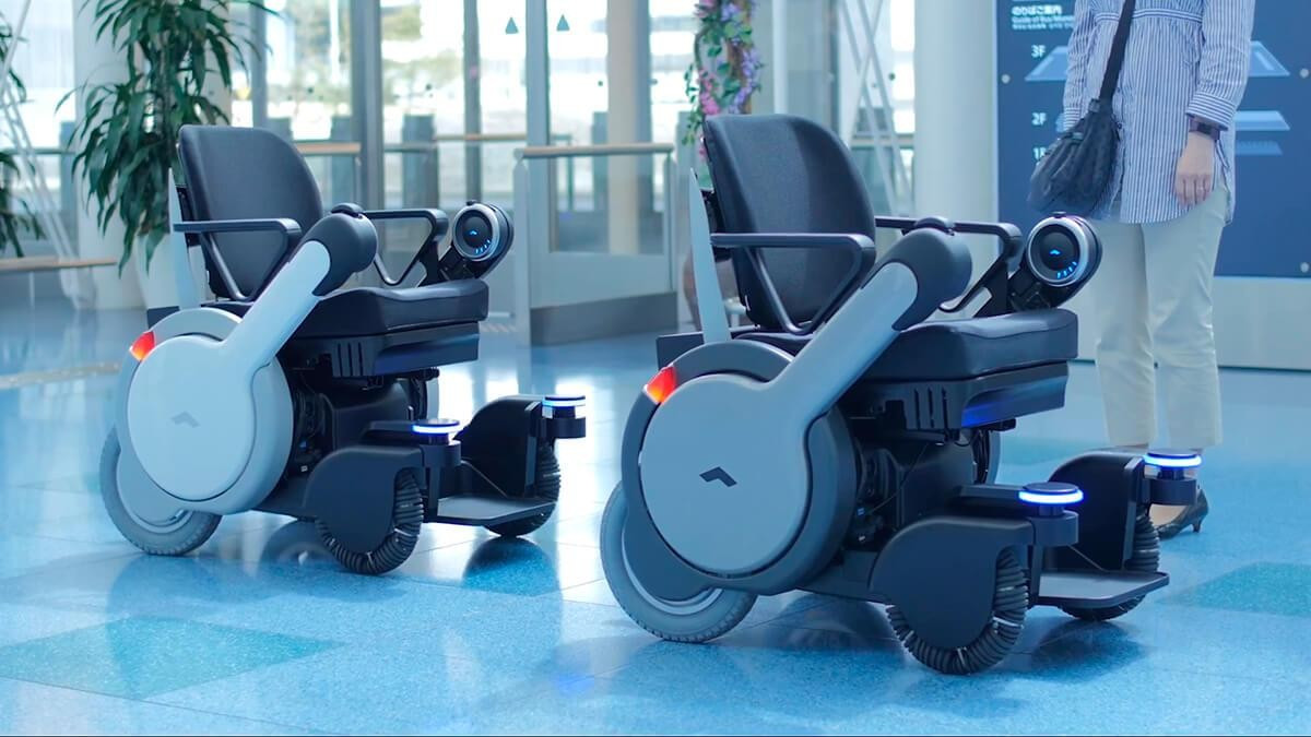 Panasonic разработала самоуправляемые кресла-коляски